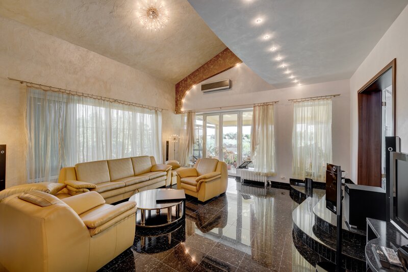 Corbeanca, Laguna Albastra