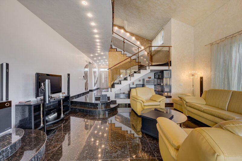 Corbeanca, Laguna Albastra